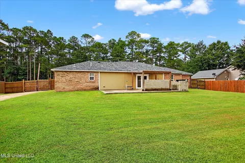 Exterior - 14916 Dismuke Dr, Biloxi, MS 39532 photo 8 of 11
