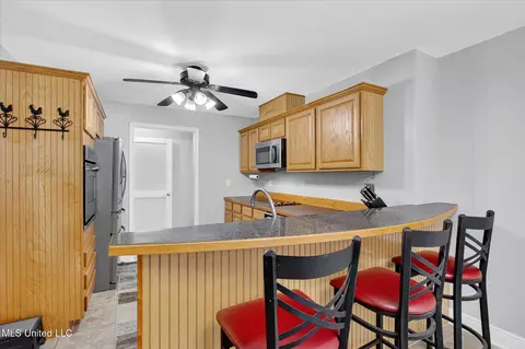 Kitchen - 14916 Dismuke Dr, Biloxi, MS 39532 photo 1 of 5
