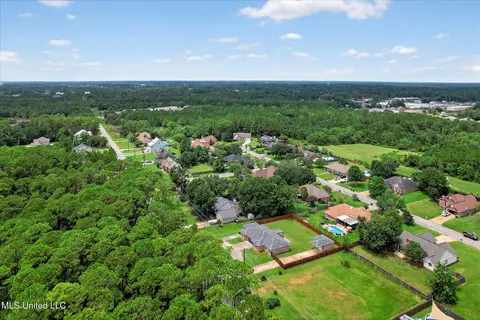 View/Area - 14916 Dismuke Dr, Biloxi, MS 39532 photo 3 of 10