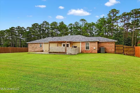 Exterior - 14916 Dismuke Dr, Biloxi, MS 39532 photo 10 of 11