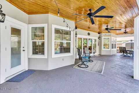 205 S Lang Ave, Long Beach, MS 39560 photo 7