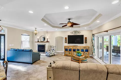 205 S Lang Ave, Long Beach, MS 39560 photo 15