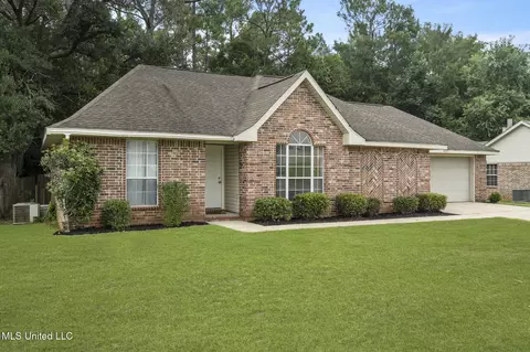 14951 Audubon Lake Blvd, Gulfport, MS 39503
