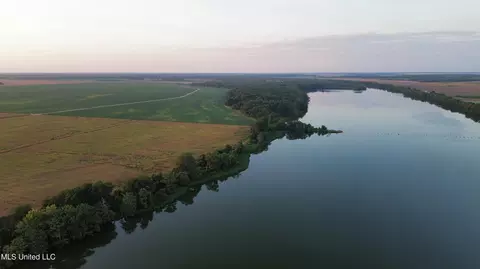 Bolivar Road, Benoit, MS 38725 photo 11