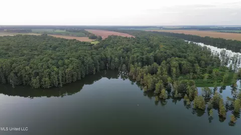 Bolivar Road, Benoit, MS 38725 photo 12