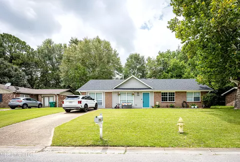 116 Shiloh Cir, Ocean Springs, MS 39564