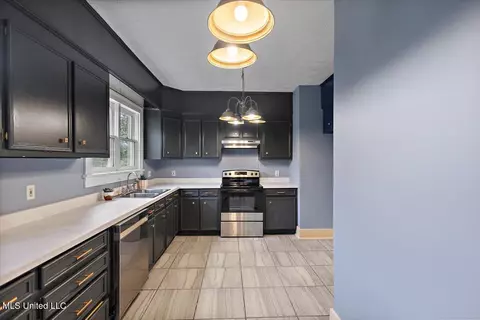 Kitchen - 1054 Madison St, Jackson, MS 39202 photo 1 of 1