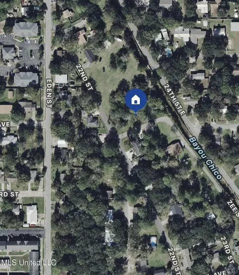 3107 Zee St, Pascagoula, MS 39581