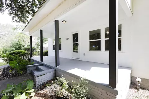 Exterior - 2637 Bill Lofton, Mccall Creek, MS 39647 photo 4 of 13