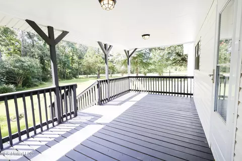 Exterior - 2637 Bill Lofton, Mccall Creek, MS 39647 photo 5 of 13