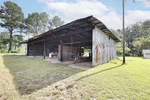Exterior - 2637 Bill Lofton, Mccall Creek, MS 39647 photo 11 of 13