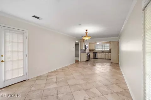110 Parkway Dr, Jackson, MS 39211 photo 17