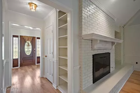 110 Parkway Dr, Jackson, MS 39211 photo 9