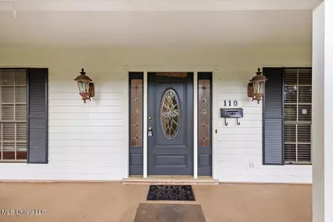 110 Parkway Dr, Jackson, MS 39211 photo 5