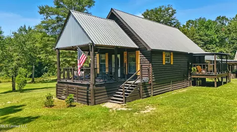 30 Jack Holston Rd, Lumberton, MS 39455