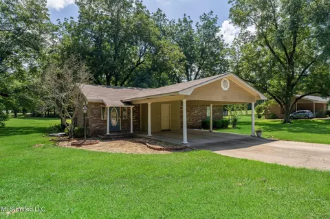 603 Fortenberry Dr, Monticello, MS 39654