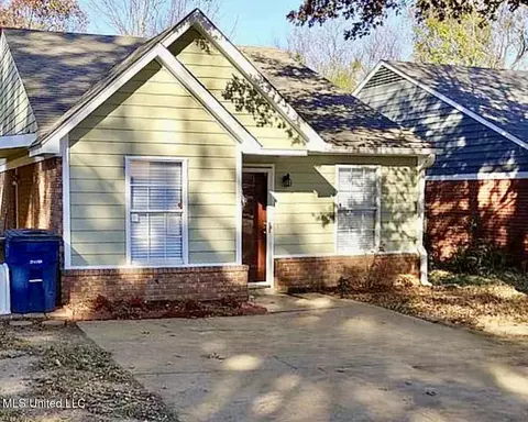 9452 Trotwood Cv, Olive Branch, MS 38654