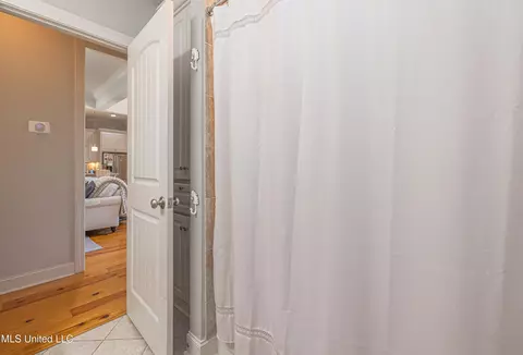 Bath - 119 Claiborne St, Madison, MS 39110 photo 7 of 7