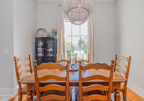 Dining - 119 Claiborne St, Madison, MS 39110 photo 1 of 2