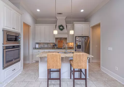 Kitchen - 119 Claiborne St, Madison, MS 39110 photo 1 of 4