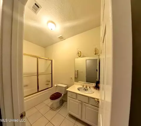 Bath - 231 Burgundy Dr, Lucedale, MS 39452 photo 1 of 6