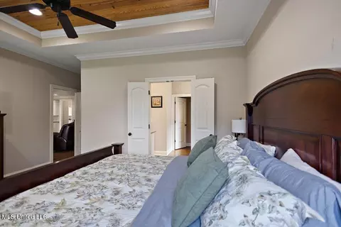 Bedroom - 504 Westpark Ct, Brandon, MS 39042 photo 2 of 5