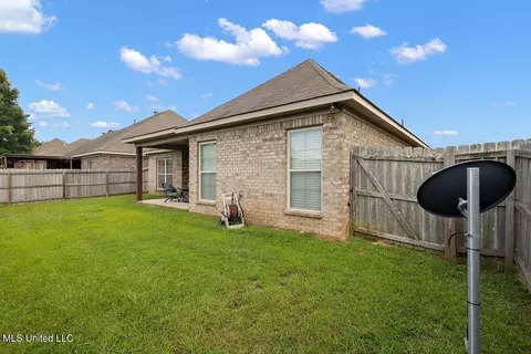 Exterior - 504 Westpark Ct, Brandon, MS 39042 photo 7 of 7