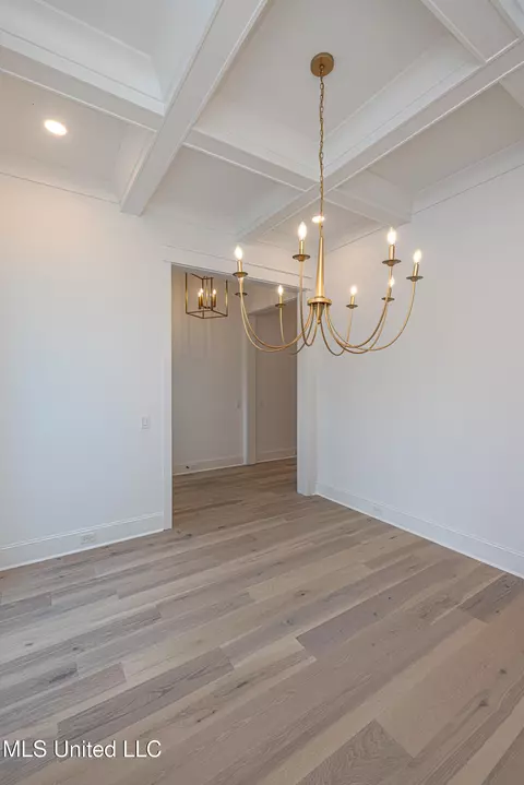 Dining - 464 Whittington Cir, Madison, MS 39110 photo 3 of 3