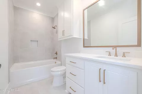 Bath - 464 Whittington Cir, Madison, MS 39110 photo 13 of 13
