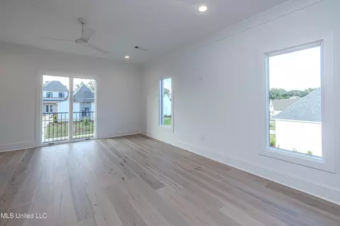 Bedroom - 464 Whittington Cir, Madison, MS 39110 photo 9 of 10