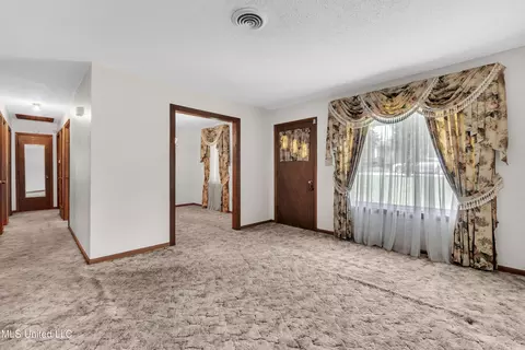 Entry Way - 2757 Panola St, Hernando, MS 38632 photo 1 of 3