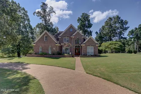 4290 Chelsea Cir, Horn Lake, MS 38637 photo 2