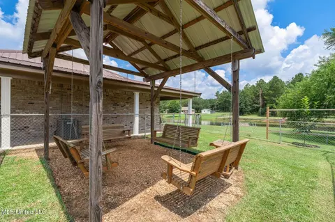 1030 Diane Cir, Summit, MS 39666 photo 33