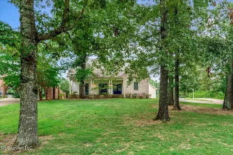 21 Nelson Dr, Holly Springs, MS 38635