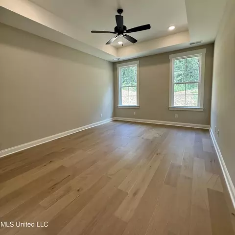 Bedroom - 654 Tallahatchie St, Nesbit, MS 38651 photo 2 of 2