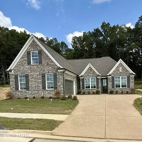 Exterior - 654 Tallahatchie St, Nesbit, MS 38651 photo 2 of 4