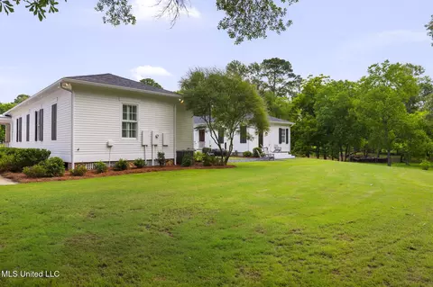 Exterior - 407 Saint Augustine Dr #407, Madison, MS 39110 photo 22 of 52