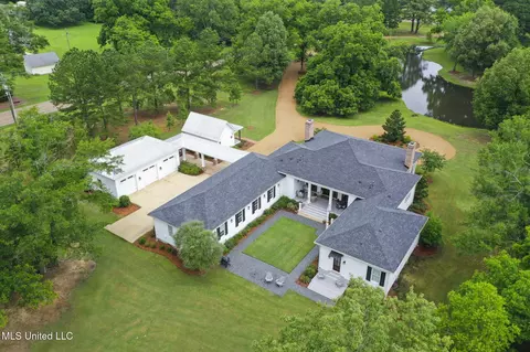 Exterior - 407 Saint Augustine Dr #407, Madison, MS 39110 photo 51 of 52