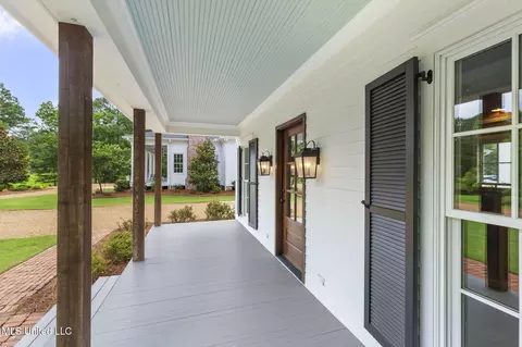 Exterior - 407 Saint Augustine Dr #407, Madison, MS 39110 photo 15 of 52