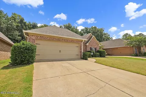 2029 Pebble Creek Dr, Brandon, MS 39042 photo 3