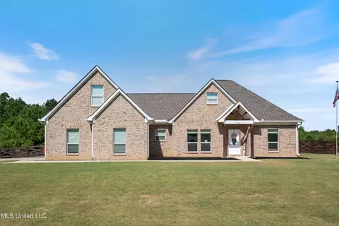 122 Deerfield Trce, Coldwater, MS 38618