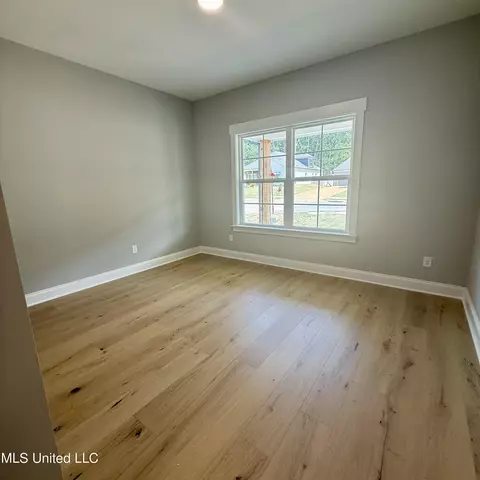 Other - 1335 Creekside Ln, Hernando, MS 38632 photo 7 of 8