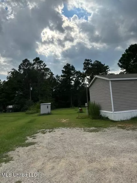 13213 Southern Pne, Vancleave, MS 39565 photo 5