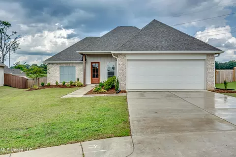 Exterior - 502 Black Cherry Cv, Canton, MS 39046 photo 4 of 12