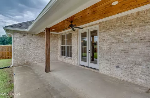 Exterior - 502 Black Cherry Cv, Canton, MS 39046 photo 7 of 12