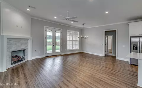 Living - 502 Black Cherry Cv, Canton, MS 39046 photo 1 of 6