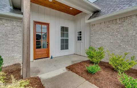 Exterior - 502 Black Cherry Cv, Canton, MS 39046 photo 2 of 12