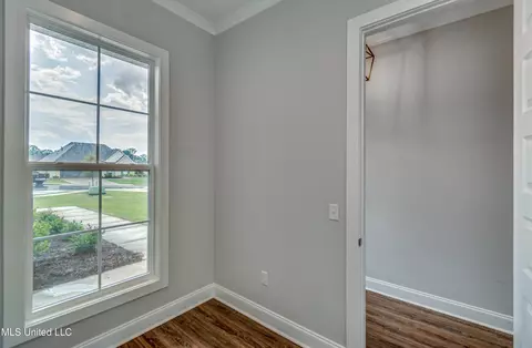 Entry Way - 502 Black Cherry Cv, Canton, MS 39046 photo 2 of 2