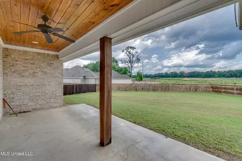 Exterior - 502 Black Cherry Cv, Canton, MS 39046 photo 6 of 12