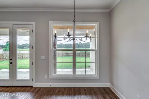 Dining - 502 Black Cherry Cv, Canton, MS 39046 photo 2 of 2